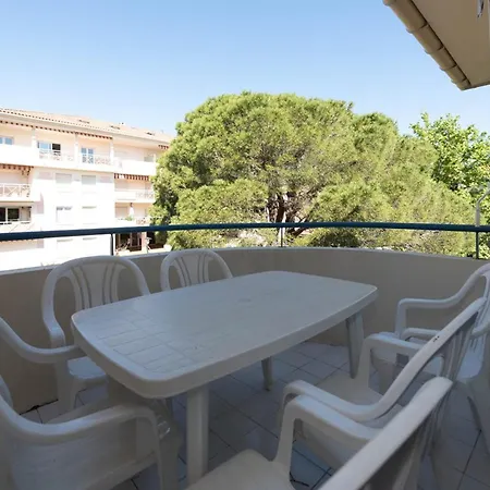 T2 Avec Piscine Et Parking, 700m Plage, 4-6 Pers. - Fr-1-803-93 * Le Lavandou